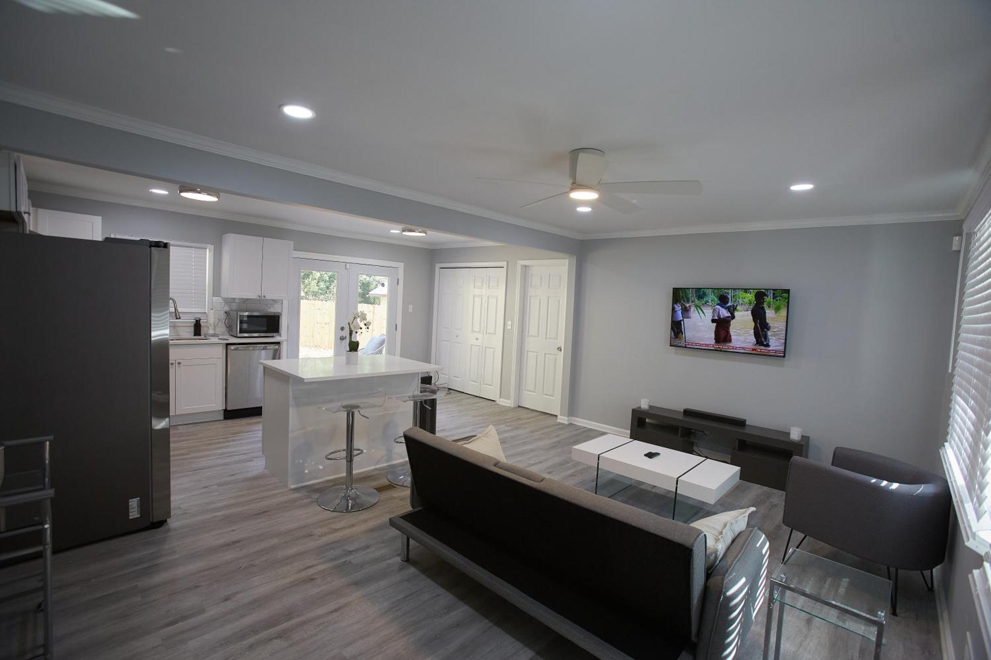 Decatur 2 Bedroom Bliss Modern Comfort 외부 사진